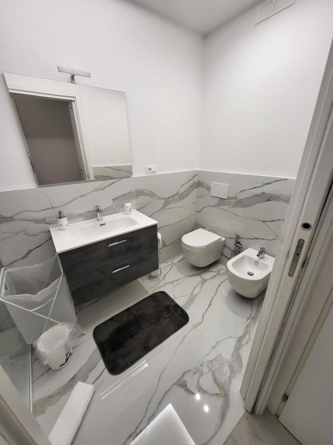 Casa Vacanze Manthy Posizione Centrale Bari Eksteriør bilde
