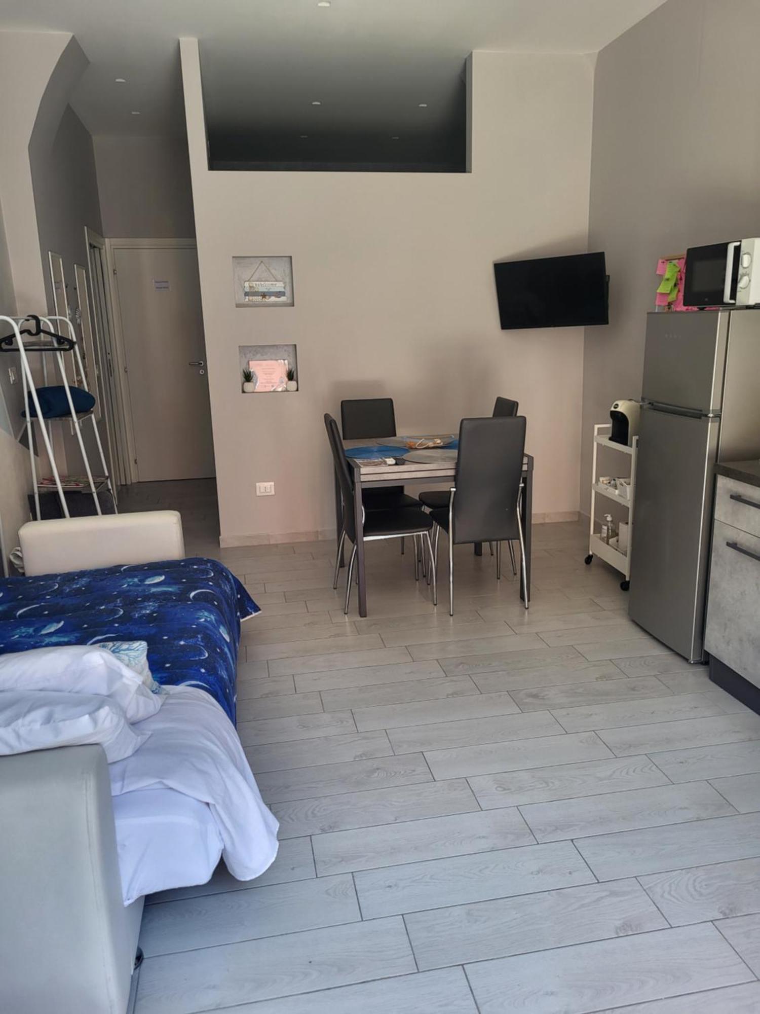 Casa Vacanze Manthy Posizione Centrale Bari Eksteriør bilde